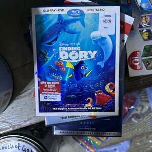 Finding Dory Collector's Edition (Blu-ray + DVD, 2016) 3-Disc Set with Slipcover